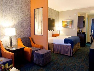 Holiday Inn Express Hotel & Suites Knoxville By Ihg Екстер'єр фото